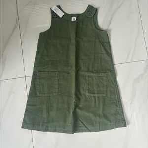 NWT Gap corduroy jumper- 5T